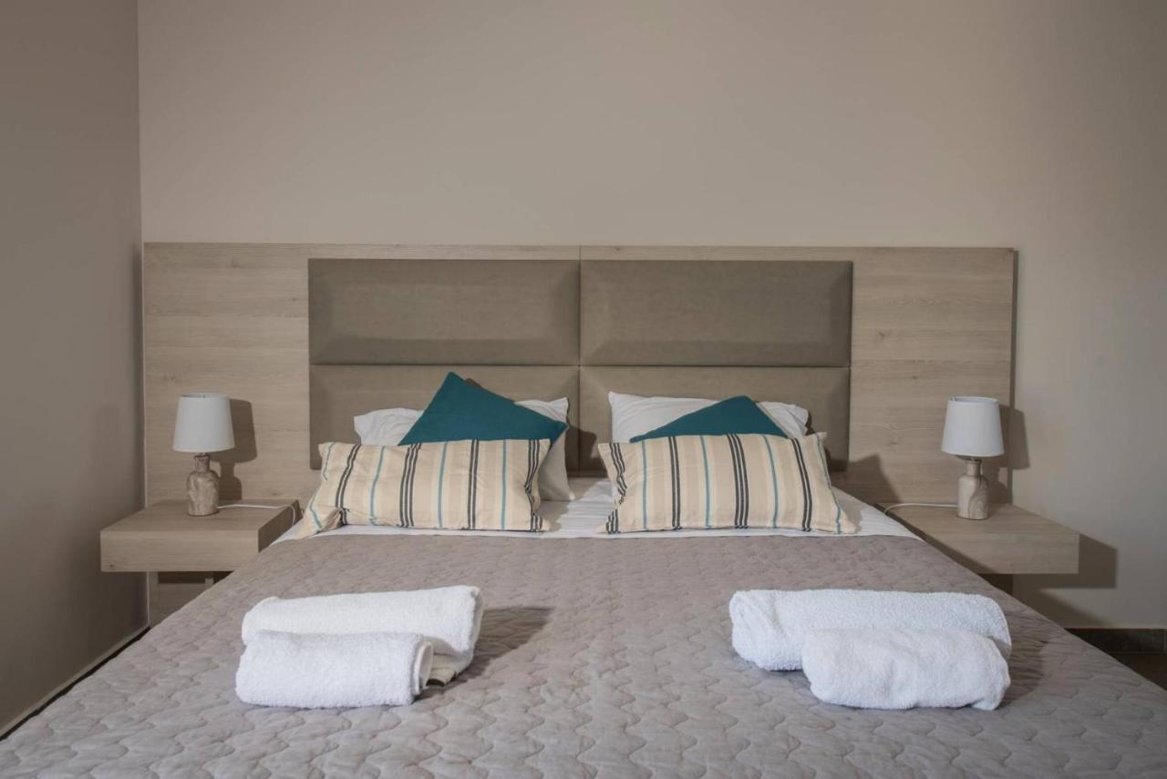 Casa 77 By Karras * Zakynthos Town